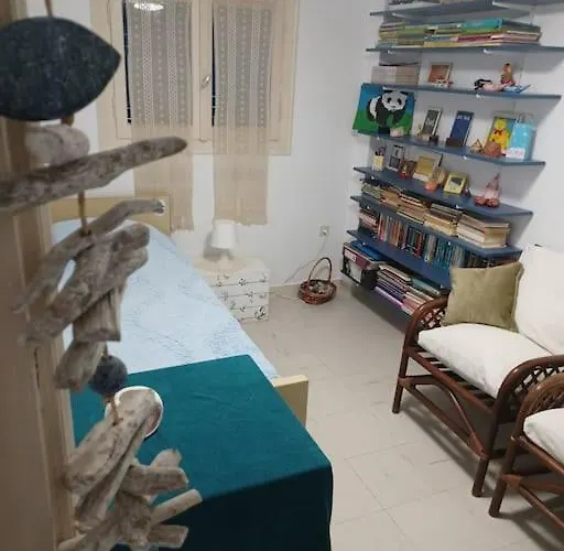 Spacious Family Garden *