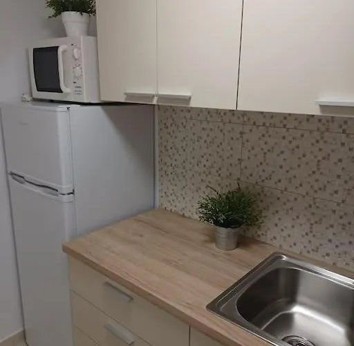 Apartman Spacious Family Garden Lutráki